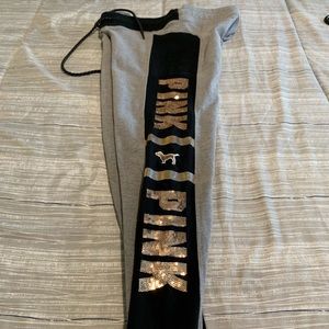 PINK Victoria’s Secret leggings